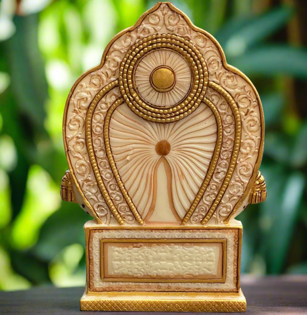 Handcrafted Kuber Ji Murti | 7.5 Inches